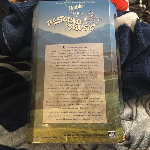 Barbie as Maria in sound of music - Picture 2 of 2